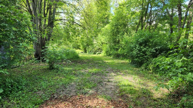 Entre le Poste 2 et 3